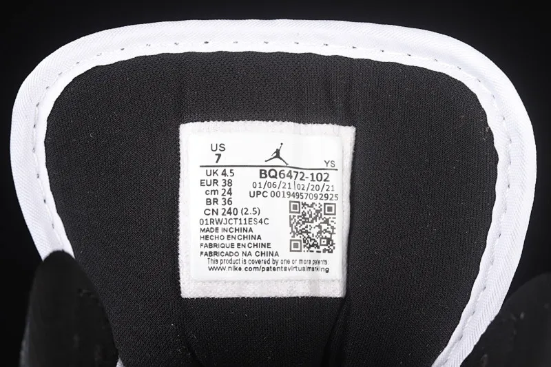 All categories Air Jordan Jordan series basketball shoes Air Jordan 1 Mid Different versions Air Jordan 1 Mid SE AJ1 Joe 1 black and white blue BQ6472-102
